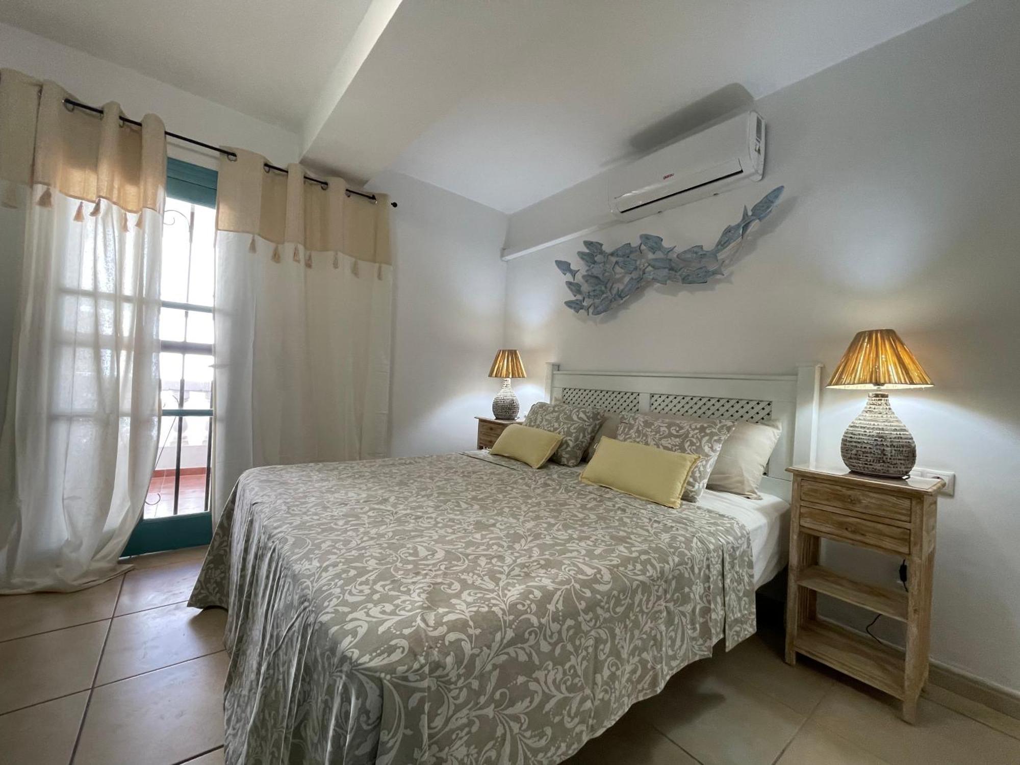 Port Royal Apartments, Heated Pool, Speed Wifi, Terrace Arona  Exterior photo